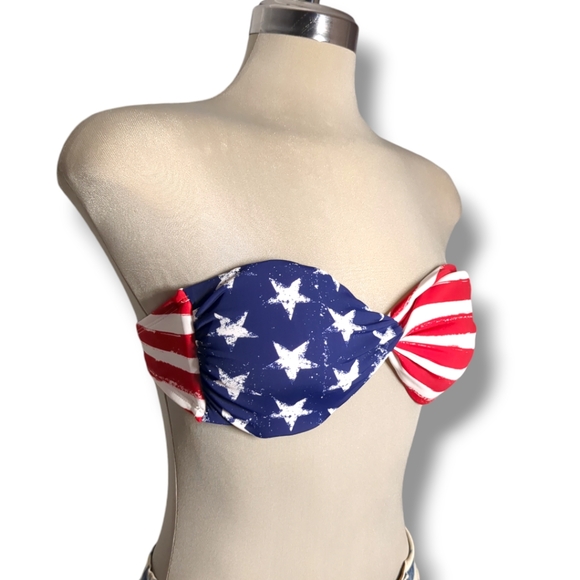 XHILARATION Red White and Blue Strapless Swimming Bra Size M - Picture 4 of 15